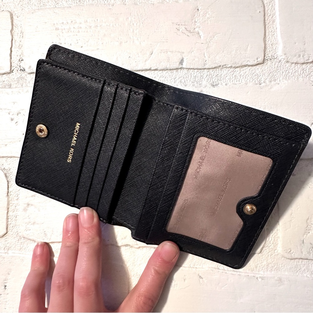 Michael Kors Card Holder Wallet - Picture 3 of 3